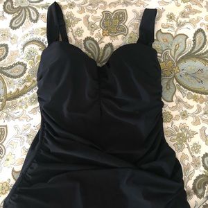 Black Underwire Tankini